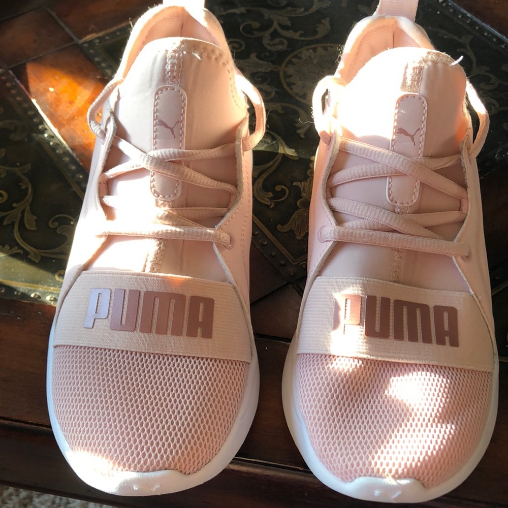Puma Softfoam 7.5 sneakers